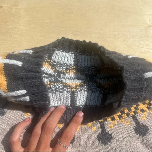 Women’s small grey pattern knit sweater comfy cozy fall winter casual crew warm - Picture 5 of 9